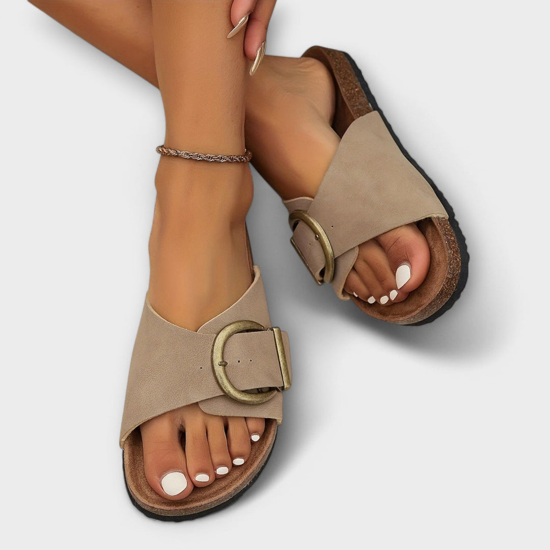 Amelia – The Everyday Comfort Sandal