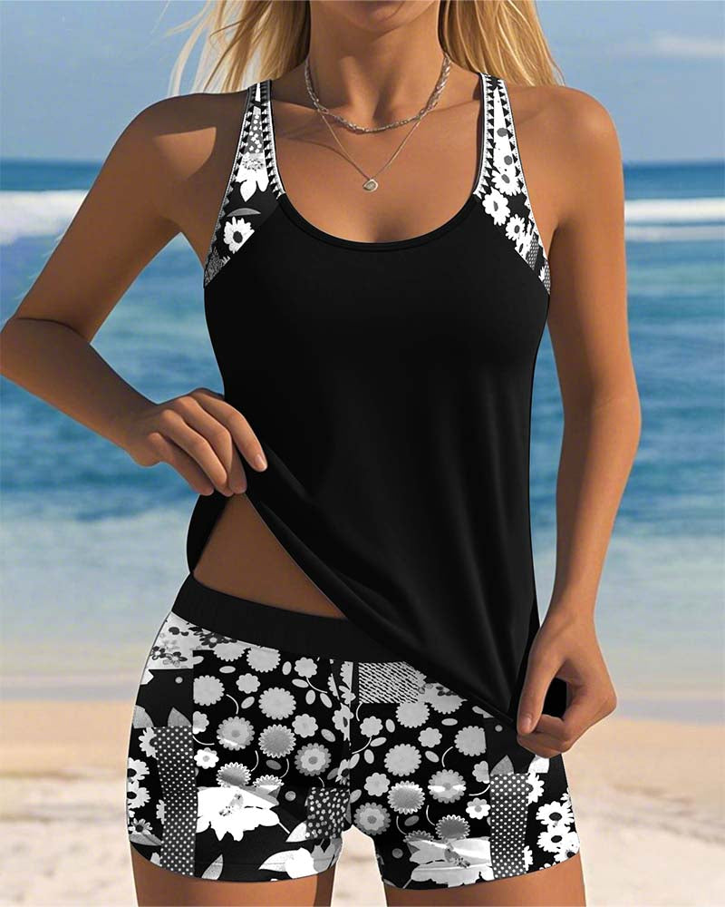 Isla - Fashionable Swimsuit Set