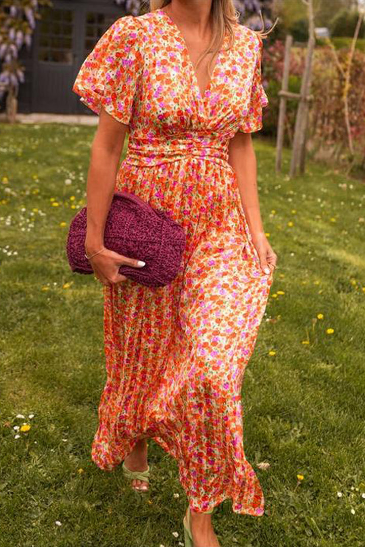 Lila - Elegant V-Neck Maxi Dress