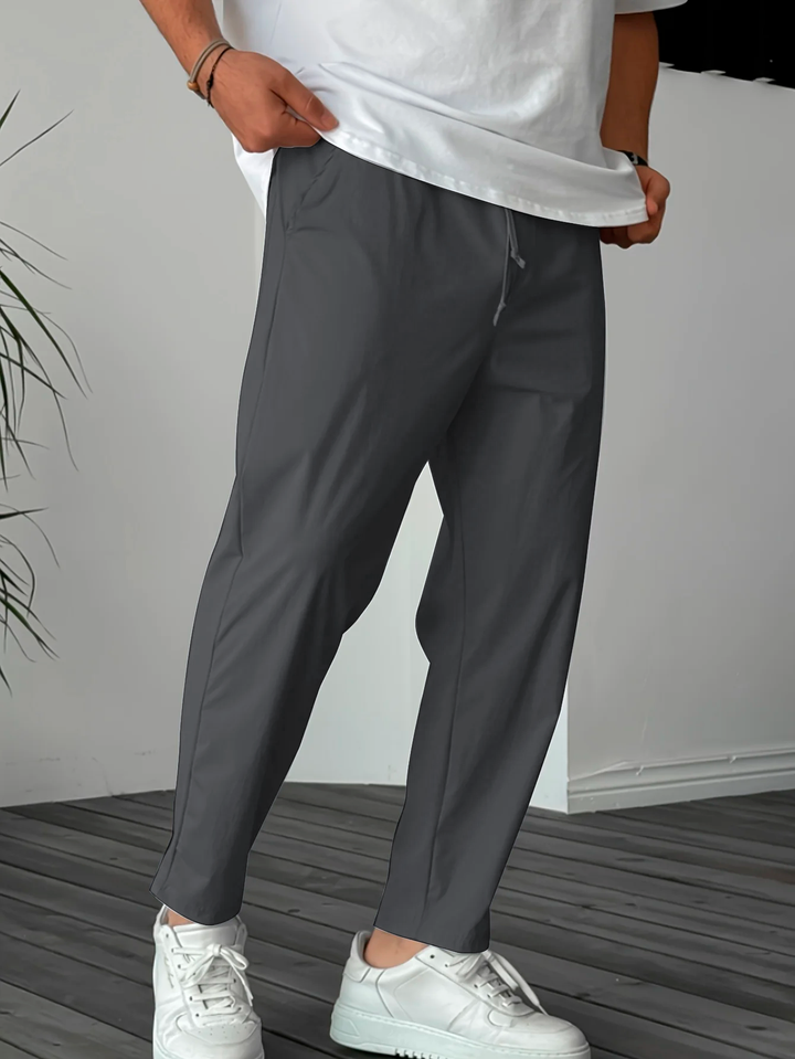 Liam – Everyday Ease, Refined