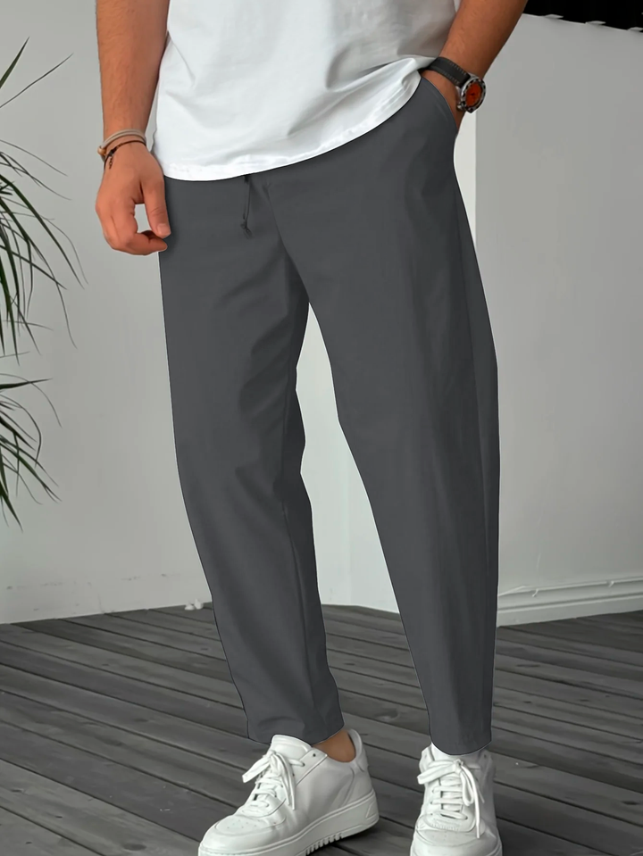 Liam – Everyday Ease, Refined