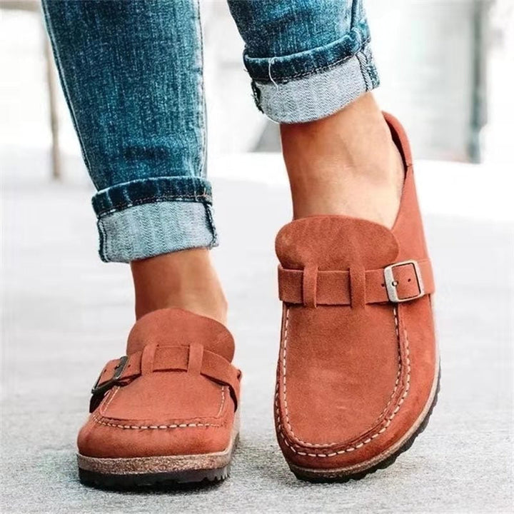 Ellie – Orthopedic Clogs That Actually Look Chic