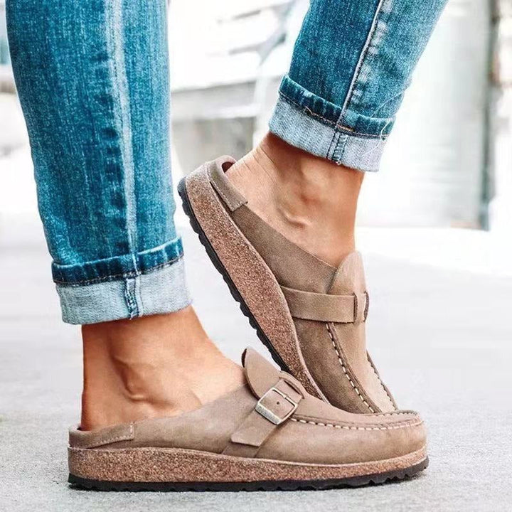 Ellie – Orthopedic Clogs That Actually Look Chic
